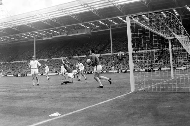 Manchester United, ManU V LEICESTER CITY FOOTBALL MATCH AT WEMBLEY STADIUM ; 25 MAY 1963 United Kingdom of Great Britain and Northern Ireland Copyright: xTopFotox IPU437381