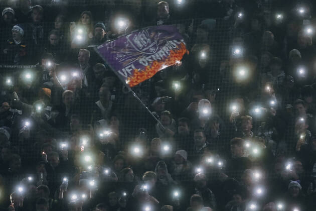 Bilder des Jahres 2022, Sport 12 Dezember Sport Themen der Woche KW51 GER, FSP, Testspiel, Freundschaftsspiel, VfL Osnabrück - FC Schalke 04 22.12.2022, Bremer Brücke , Osnabrück, GER, FSP, Testspiel, Freundschaftsspiel, VfL Osnabrück - FC Schalke 04 im Bild picture shows Feature Impressionen: VfL Osnabrück