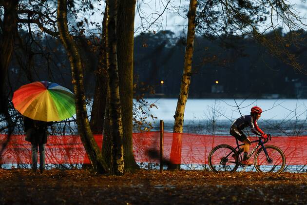 Bilder des Jahres 2022, Sport 12 Dezember Sport Themen der Woche KW51 Sport Bilder des Tages MOL, BELGIUM - DECEMBER 23 : Illustration picture pictured during the Exact Cross Mol, also known as the Zilvermeercross, at the recreational park Zilvermeer on December 23, 2022 in Mol, Belgium, 23 12 2022 ( Exact Cross 2022 - Zilvermeer Mol PhotoNews Panoramic 
