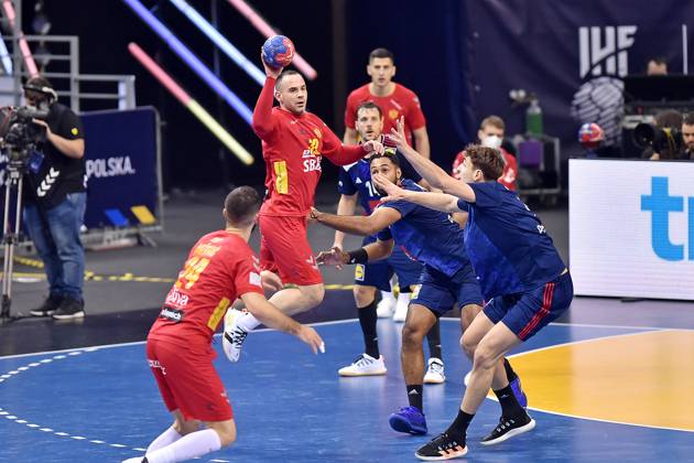 2023.01.18 Krakow Pilka reczna mezczyzn, sezon 2022 2023, Mistrzostwa Swiata 2023 Francja - Czarnogora N z Milos Bozovic, Bozo Andjelic Foto Krzysztof Porebski PressFocus 2023.01.18 Krakow Handball, 2022 23 season, 28th Men s World Championship, WM, Weltmeisterschaft France - Montenegro Milos Bozovic, Bozo Andjelic Credit: Krzysztof Porebski PressFocus NEWSPIX.PL --- Newspix.pl  20230118PF_KP232