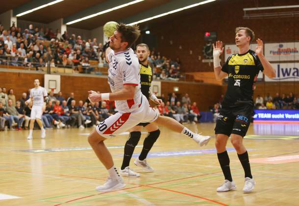 BAU 22.02.2023 Bietigheim Handball SG BBM Bietigheim vs. HSC 2000 Coburg, Paco Barthe (BBM) am Ball