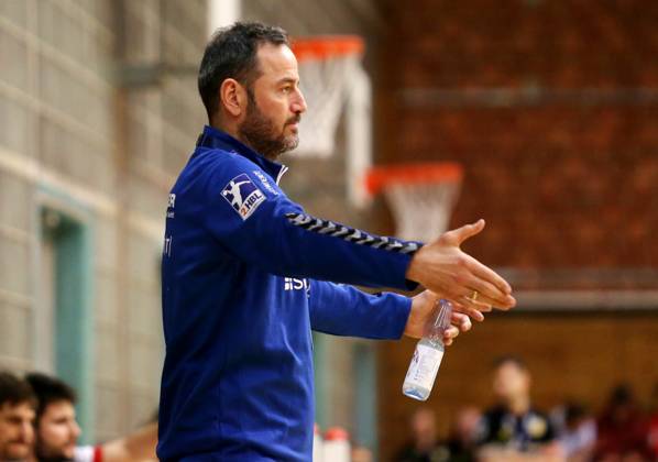 BAU 22.02.2023 Bietigheim Handball SG BBM Bietigheim vs. HSC 2000 Coburg, Trainer Iker Romero (BBM)