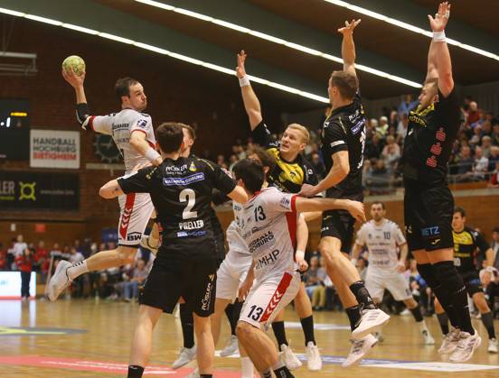BAU 22.02.2023 Bietigheim Handball SG BBM Bietigheim vs. HSC 2000 Coburg, Dominik Claus (BBM, links)