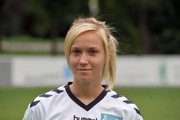DFB Frauenfussballbundesliga 2010 2011 Copyright: FriedhelmxGeinowski