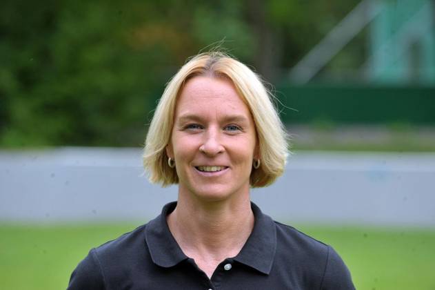 DFB Frauenfussballbundesliga 2010 2011 Copyright: FriedhelmxGeinowski