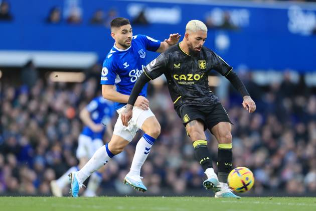 Football - Premier League - Everton v Aston Villa 25th February 2023 - Premier League - Everton v Aston Villa - Neal Maupay of Everton battles with Douglas Luiz of Aston Villa - Photo: Simon Stacpoole Offside. Liverpool UK Copyright: xSimonxStacpoolexOffside