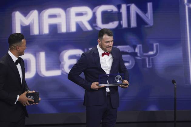 Paris, France, February 27th 2023: Marcin Oleksy of Poland wins the Puskas Award for best goal during the The Best FIFA Football Awards 2022 at Salle Pleyel in Paris, France. (Daniela Porcelli SPP) Copyright: xDanielaxPorcellix xSPPx spp-en-DaPoSp-djp270223-101898