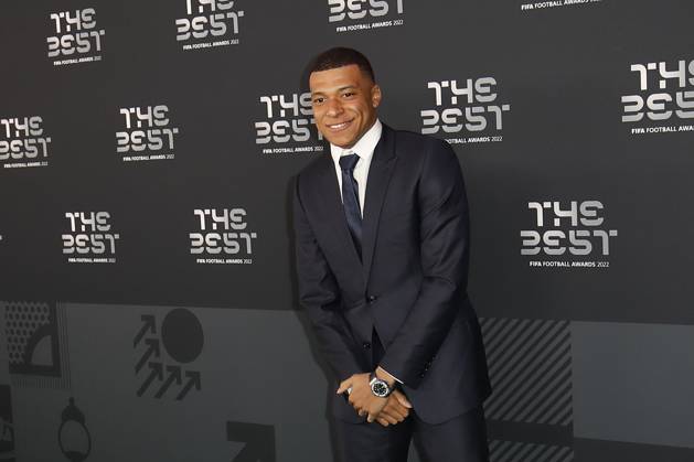 Kylian Mbappe FOOTBALL : The Best FIFA Football Awards 2022 - 27 02 2023 MichaelBaucher Panoramic 
