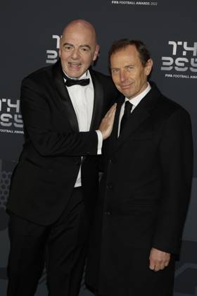 27 Fevrier 2023 : Paris, France : Gianni Infantino et Emiliano Butragueno arrivant la la soirÃ e des FIFA AWARDS THE BEST 2023 Ã la Salle Pleyel. (Henri Szwarc Starface) 289106 2023-02-27 Paris France  Copyright: xHenrixSwzarcx xStarfacex 0238010504st