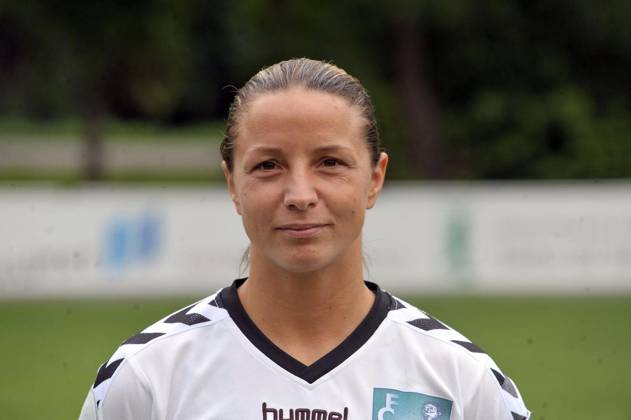 DFB Frauenfussballbundesliga 2010 2011 Copyright: FriedhelmxGeinowski
