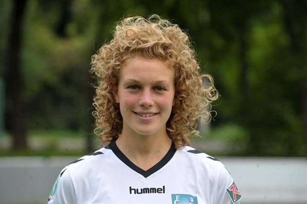 DFB Frauenfussballbundesliga 2010 2011 Copyright: FriedhelmxGeinowski