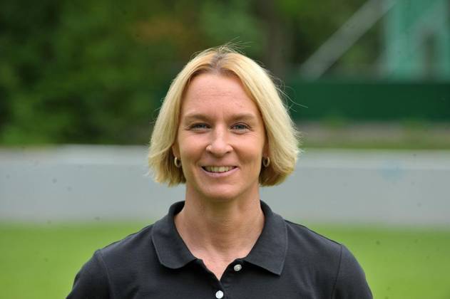 DFB Frauenfussballbundesliga 2010 2011 Copyright: FriedhelmxGeinowski
