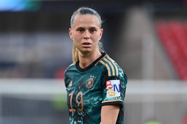 Klara BUEHL (GER), Aktion,Einzelbild,angeschnittenes Einzelmotiv,Portraet,Portrait,Porträt. Fussball Laenderspiel Frauen Deutschland (GER) - Brasilien (BRA) 1-2 am 11.04.2023,Max Morlock Stadion in Nuernberg.