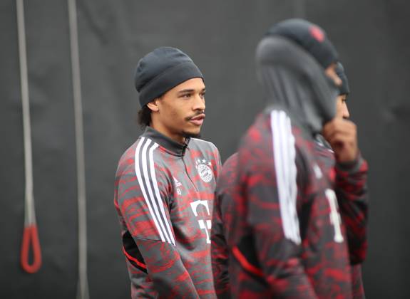 München, Deutschland 18. April 2023: Fussball, Herren, Saison 2022 2023, FC Bayern München, Säbener Strasse, Trainingsgelände, Training, Abschlusstraining Leroy Sane (FC Bayern München)