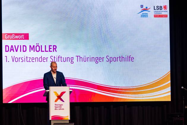 21.04.23, GER, Saison 22, Maenner Frauen Mannschaft, Ehrung Thüringer Sportler des Jahres 2022 der Landessportbund und die Stiftung Thüringer Sporthilfe ehren die Thüringer Sportler des Jahres 2022, im Bild zu sehen David Moeller Ilmenau Festhalle Ilmenau Thüringen Deutschland