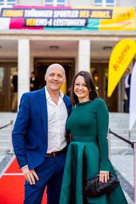 21.04.23, GER, Saison 22, Maenner Frauen Mannschaft, Ehrung Thüringer Sportler des Jahres 2022 der Landessportbund und die Stiftung Thüringer Sporthilfe ehren die Thüringer Sportler des Jahres 2022, im Bild zu sehen sind Impressionen des Abends Ilmenau Festhalle Ilmenau Thüringen Deutschland