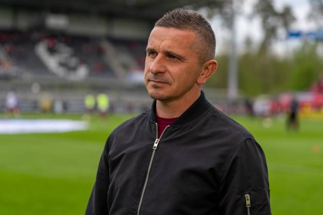 Mersad Selimbegovic (SSV Jahn Regensburg, Trainer), GER, SV Sandhausen vs. SSV Jahn Regensburg, Fussball, 2.Bundesliga, 30. Spieltag, Spielzeit 2022 2023, 30.04.2023, REGULATIONS PROHIBIT ANY USE OF PHOTOGRAPHS AS IMAGE SEQUENCES, GER, SV Sandhausen vs. SSV Jahn Regensburg, Fussball, 2.Bundesliga, 30. Spieltag, Spielzeit 2022 2023, 30.04.2023 Sandhausen Copyright: xStefanxMayerx EP_EER