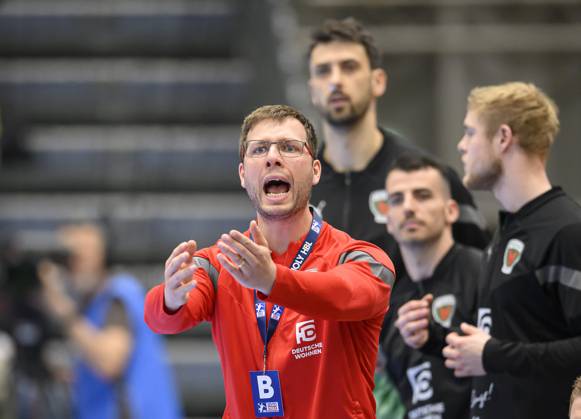 Trainer Jaron SIEWERT (B) Gestik, geste, Handball 1. Bundesliga, 30. Spieltag, Bergischer HC (BHC) - Fuechse Berlin (B) 34:30, am 14.05.2023 in Duesseldorf Deutschland. ÂÂ