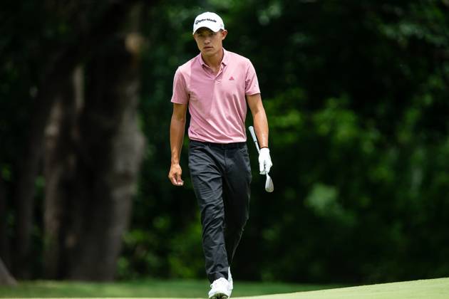 FORTH WORTH, TX - MAY 25: Collin Morikawa of United States looks at is putt on hole 5 during the first round of the Charles Schwab Challenge on May 24, 2023, at Colonial Country Club in Fort Worth, Texas. (Photo by Aric Becker Icon Sportswire) GOLF: MAY 25 PGA, Golf Herren - Charles Schwab Challenge EDITORIAL USE ONLY Icon230525104