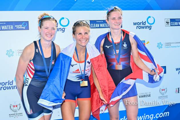 Lightweight Women s Single Sculls Final A: Sophia Luwis (USA) silver medal - Aurelie Morizot (FRA) gold medal and Olivia Bates (GBR) bronze medal during 2023 World Rowing Cup II, Canoying in Varese, Italy, June 16 2023  Copyright: xDaniloxVigo IPAxSportx xipa-agenx xx 0 IPA_IPA38693063