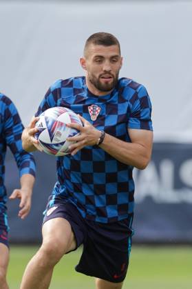 Training of the Croatian national football team Mateo Kovacic of Croatia at the training of the Croatian national football team on the field of Feyenoord s football academy in Rotterdam, Netherlands on June 17, 2023. LukaxStanzl PIXSELL