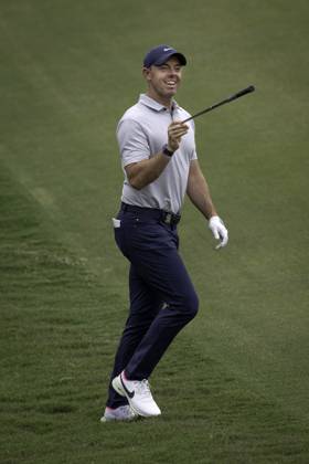 June 13, 2023, Los Angeles, California, USA: Golfer Rory Mcllroy reacts to the crowd during a practice round at the US Open at the Los Angeles Country Club on June 13. Los Angeles USA - ZUMAh234 20230613_zsp_h234_037 Copyright: xMarkxEdwardxHarrisx