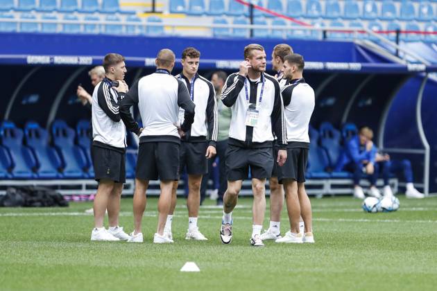 UEFA U21, U 21 EM, Deutschland - England, 3. Gruppenspiel, 28.06.2023, Batumi Die deutsche U21-Nationalmannschaft bei der Platzbegehung vor dem Spiel gegen England, UEFA U21-Fussball-Europameisterschaft in Rumaenien und Georgien, Deutschland - England, 3. Gruppenspiel, 28.06.2023, Batumi Copyright: xBEAUTIFULxSPORTS Meuselx