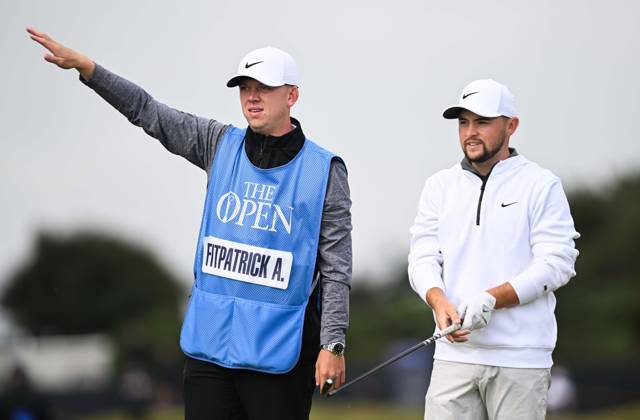 Mandatory Credit: Photo by Greig Cowie Shutterstock (14012011az) Alan Fitzpatrick on the 2nd Tee with Caddy The British Open Championship, Practice, Golf, Royal Liverpool Golf Club, Liverpool, UK - 17 Jul 2023 The British Open Championship, Practice, Golf, Royal Liverpool Golf Club, Liverpool, UK - 17 Jul 2023  Copyright: xGreigxCowie Shutterstockx 14012011az