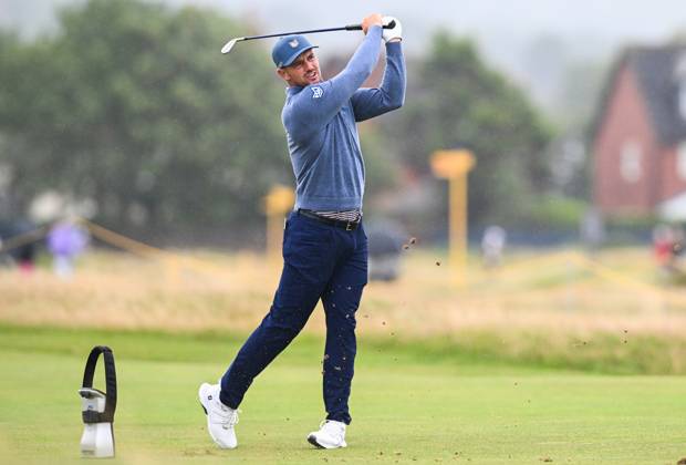 Mandatory Credit: Photo by Greig Cowie Shutterstock (14012011di) Bryson DeChambeau on the 16th fairway The British Open Championship, Practice, Golf, Royal Liverpool Golf Club, Liverpool, UK - 17 Jul 2023 The British Open Championship, Practice, Golf, Royal Liverpool Golf Club, Liverpool, UK - 17 Jul 2023  Copyright: xGreigxCowie Shutterstockx 14012011di