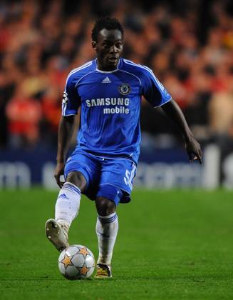 UEFA Champions League Soccer match, Semi Final, Chelsea vs Liverpool Chelsea s Michael Essien during the UEFA Champions League Soccer match, Semi Final, Second Leg, Chelsea vs Liverpool at the Stamford Bridge in London, UK on April 30, 2008. Chelsea won 3-2. Chelsea reach his first Champions League final. Photo by Steeve McMay Cameleon ABACAPRESS.COM London - Copyright: xMcMayxSteve ABACAx 151133_27 McMayxSteve ABACAx 151133_27