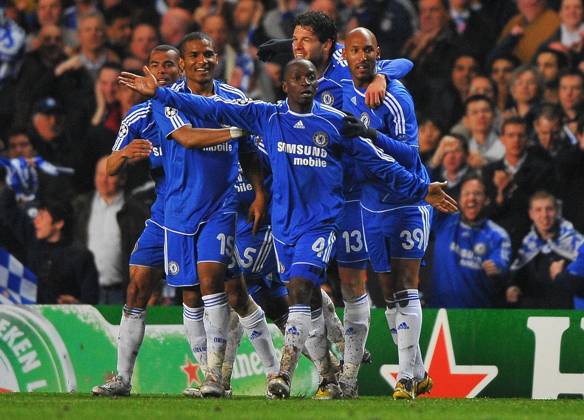 UEFA Champions League Soccer match, Semi Final, Chelsea vs Liverpool Chelsea s soccer players celebrate after the final whistle during the UEFA Champions League Soccer match, Semi Final, Second Leg, Chelsea vs Liverpool at the Stamford Bridge in London, UK on April 30, 2008. Chelsea won 3-2. Chelsea reach his first Champions League final. Photo by Steeve McMay Cameleon ABACAPRESS.COM London - Copyright: xMcMayxSteve ABACAx 151133_41 McMayxSteve ABACAx 151133_41