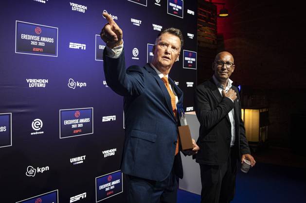 UTRECHT - Louis van Gaal has received the Eredivisie Oeuvre Award during the Award ceremony in DeFabrique in Utrecht. ANP RAMON VAN FLYMEN xVIxANPxSportx xxANPxIVx 477298949 originalFilename: 477298949