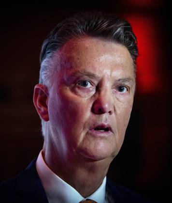UTRECHT - Louis van Gaal has received the Eredivisie Oeuvre Award during the Award ceremony in DeFabrique in Utrecht. ANP RAMON VAN FLYMEN xVIxANPxSportx xxANPxIVx 477298959 originalFilename: 477298959