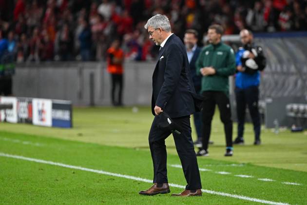 Fussball, Herren, Saison 2023 2024, UEFA Champions League (Gruppe C, 2. Spieltag), 1. FC Union Berlin - Sporting Braga, v. l. Trainer Urs Fischer (1. FC Union Berlin) enttaeuscht, disappointed, 03.10. 2023, Copyright: xMatthiasxKochx