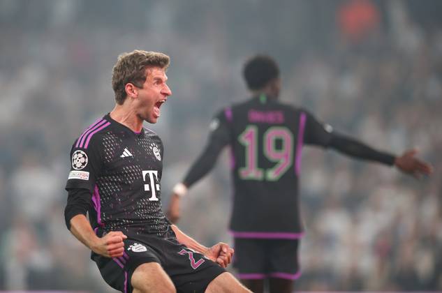 03.10.2023, Fussball UEFA Champions League 2023 2024, Gruppenphase, 2.Spieltag, FC Kopenhagen - FC Bayern München, im Parken-Stadion Kopenhagen. Jubel Thomas Müller (Bayern München) zum Tor zum 1:2