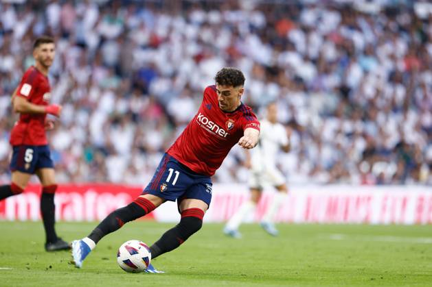 October 7, 2023, MADRID, MADRID, SPAIN: Kike Barja of CA Osasuna in action during the spanish league, La Liga EA Sports, football match played between Real Madrid and CA Osasuna at Santiago Bernabeu stadium on October 7, 2023, in Madrid, Spain. MADRID SPAIN - ZUMAa181 20231007_zaa_a181_131 Copyright: xOscarxJ.xBarrosox