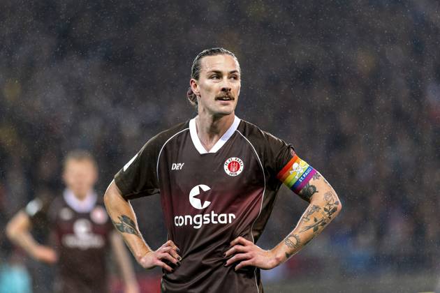 Jackson Irvine (St.Pauli) 07.10.23, Hamburg, FC St.Pauli vs. 1. FC Nürnberg, 2. Fußball Bundesliga, 2.Liga, DFL, Saison 2023 2024, 09.Spieltag REGULATIONS PROHIBIT ANY USE OF PHOTOGRAPHS as IMAGE SEQUENCES and or QUASI-VIDEO. Â