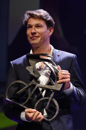 De Flandrien 2023 OOSTENDE, BELGIUM - NOVEMBER 07 : Philipsen Jasper (BEL) of Alpecin-Deceuninck pictured during the 2023 Flandrien award ceremony, organized by newspaper Het Nieuwsblad on November 7, 2023 in Oostende, Belgium, 07 11 2023 Oostende Belgium  Copyright: xJanxDexMeuleneirx