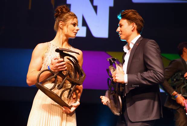 Belgian Lotte Kopecky and Belgian Jasper Philipsen pose with their trophy during the Flandrien award ceremony for the best Belgian cyclist of the 2023 cycling season, organized by newspaper Het Nieuwsblad , in Oostende, on Tuesday 07 November 2023. DAVIDxPINTENS  x79487521x