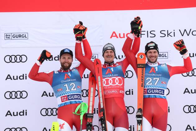 Bilder des Jahres 2023, Sport 11 November Sport Themen der Woche KW46 Sport Bilder des Tages ALPINE SKIING - FIS WC Gurgl GURGL,AUSTRIA,18.NOV.23 - ALPINE SKIING - FIS World Cup, slalom, men. Image shows the rejoicing of Marco Schwarz, Manuel Feller and Michael Matt (AUT). GEPAxpictures xHaraldxSteiner