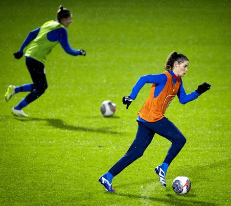 ZEIST - Dominique Janssen during a training of the Dutch women s team on the KNVB Campus. The football women are training for the Nations League matches against England and Belgium. ANP KOEN VAN WEEL xVIxANPxSportx xxANPxIVx 484888986 originalFilename: 484888986