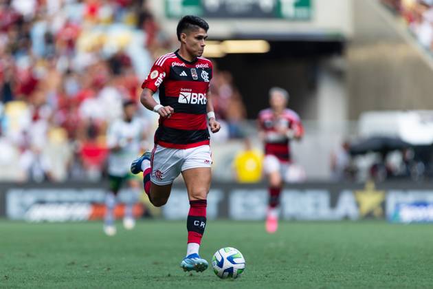 December 3, 2023, Rio de Janeiro, Brazil, Brazil: LUIZ ARAUJO of Flamengo during the match between Flamengo and Cuiaba as part of Brasileirao Serie A 2023 at Maracana Stadium on December 03, 2023 in Rio de Janeiro, Brazil. Rio de Janeiro Brazil - ZUMAc227 20231203_zsp_c227_051 Copyright: xRuanoxCarneirox