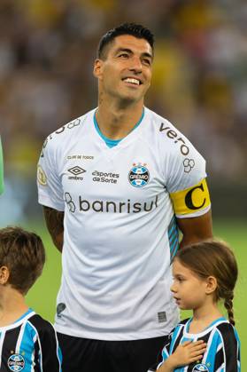 December 6, 2023, Rio de Janeiro, Brazil, Brazil: LUIS SUAREZ of Gremio during the match between Fluminense and Gremio as part of Brasileirao Serie A 2023 at Nilton Santos Stadium on December 06, 2023 in Rio de Janeiro, Brazil. Rio de Janeiro Brazil - ZUMAc227 20231206_zsp_c227_059 Copyright: xRuanoxCarneirox
