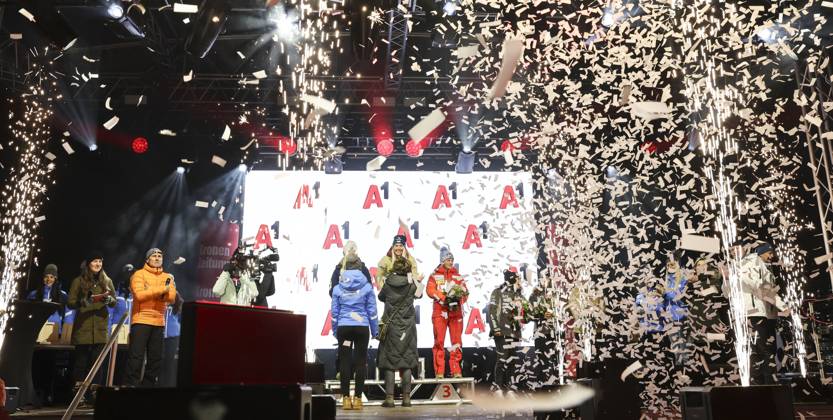 ALPINE SKIING - FIS WC Altenmarkt Zauchensee ALTENMARKT ZAUCHENSEE,AUSTRIA,12.JAN.24 - ALPINE SKIING - FIS World Cup, Super G, ladies, award ceremony. Image shows Kajsa Vickhoff Lie (NOR), Cornelia Huetter (AUT), Lara Gut-Behrami (SUI).  GEPAxpictures xWolfgangxGrebien