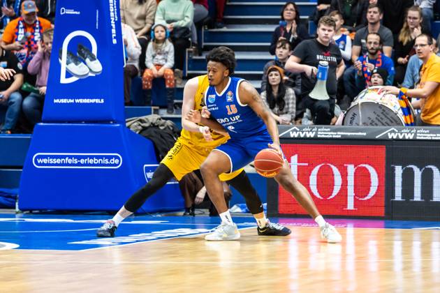 easyCredit Basketball Bundesliga, Syntainics MBC - Tigers Tübingen 14.01.2023, easyCredit Basketball Bundesliga, BBL, Saison 2023 2024, Herren, Syntainics MBC - Tigers Tübingen, Stephon Jelks (Syntainics MBC, No 15)