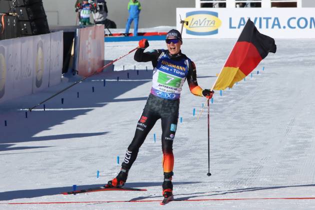 Bilder des Jahres 2024, Sport 01 Januar Sport Themen der Woche KW03 Sport Bilder des Tages IBU Worldcup Biathlon Antholz 2024, 20.01.2024 Biathlon, BMW IBU Worldcup Biathlon Antholz-Anterselva 2024, 20.01.2024, SINGLE MIXED RELAY (W+M) Bild: Siegerjubel STRELOW Justus (GER, 7-2) Copyright: xBEAUTIFULxSPORTS NilsxKoepkex