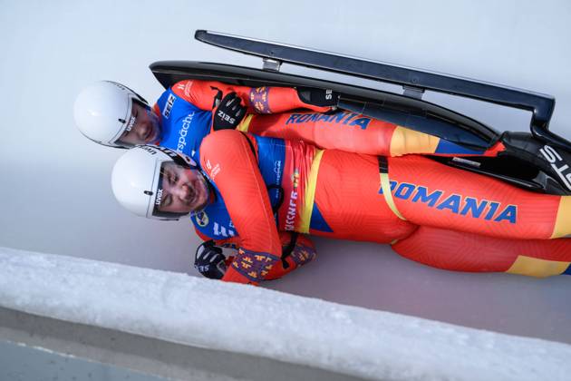 Bilder des Jahres 2024, Sport 02 Feburar Sport Themen der Woche KW06 Sport Bilder des Tages ROU, Handaric, Tudor-Stefan und Motzca, Sebastian GER, 6. Eberspaecher Rennrodel Weltcup, Rennrodeln, Oberhof, Saison 2023 2024, 10.02.24 - 11.02.2024 GER, 6. Eberspaecher Rennrodel Weltcup, Rennrodeln, Oberhof, Saison 2023 2024, 10.02.24 - 11.02.2024 Oberhof Copyright: xEibner-Pressefoto MartinxHerbstx EP_MHT