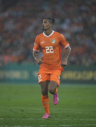 Bilder des Jahres 2024, Sport 02 Feburar Sport Themen der Woche KW06 Sport Bilder des Tages February 11 2024: Sebastien Romain Teddy Haller (Ivory Coast) looks on during a African Cup of Nations - Final game, Ivory Coast vs Nigeria, at Alassane Ouattara Stadium, Abidjan, Ivory Coast. CSM Abidjan Ivory Coast - ZUMAc04_ 20240211_zma_c04_020 Copyright: xKimxPricex