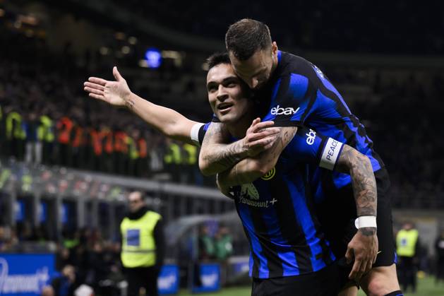 Bilder des Jahres 2024, Sport 02 Februar Sport Themen der Woche KW09 Sport Bilder des Tages FC Internazionale v Atalanta BC - Serie A Lautaro Martinez of FC Internazionale celebrates with Marko Arnautovic of FC Internazionale after scoring a goal during the Serie A football match between FC Internazionale and Atalanta BC. Milan Italy Copyright: xNicolòxCampox
