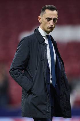 LaLiga EA Sports, Atletico de Madrid v FC Barcelona, Barca MADRID, SPAIN - MARCH 17: The referee Sanchez Martinez looks on prior the LaLiga EA Sports match between Club Atletico de Madrid and FC Barcelona at Civitas Metropolitano Stadium on March 17, 2024 in Madrid, Spain. (Photo By Francisco Macia Photo Players Images) Madrid Civitas Metropolitano Stadium Madrid Spain Copyright: xFranciscoxMacia PhotoxPlayersxImagesx